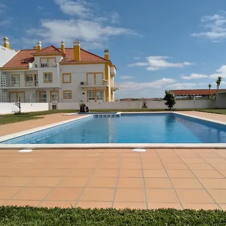 Palmeiras Apartement - T1 Com Piscina Baleal Buitenkant foto