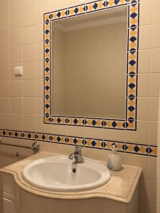 Apartment Palmeiras - T1 Com Piscina *
